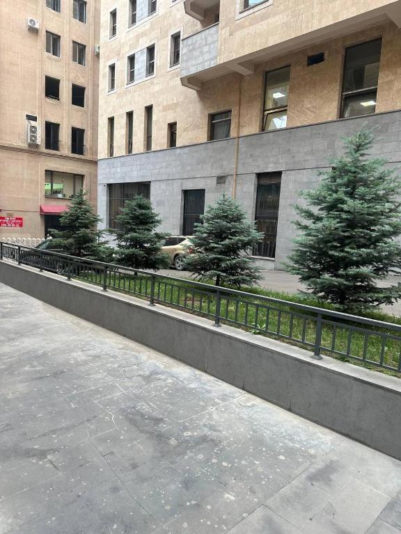 California Boutique Hotel Ереван Екстериор снимка