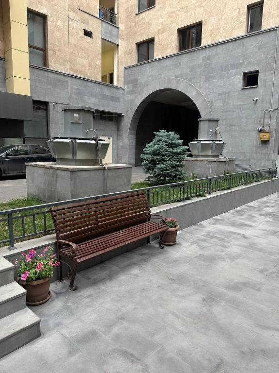 California Boutique Hotel Ереван Екстериор снимка